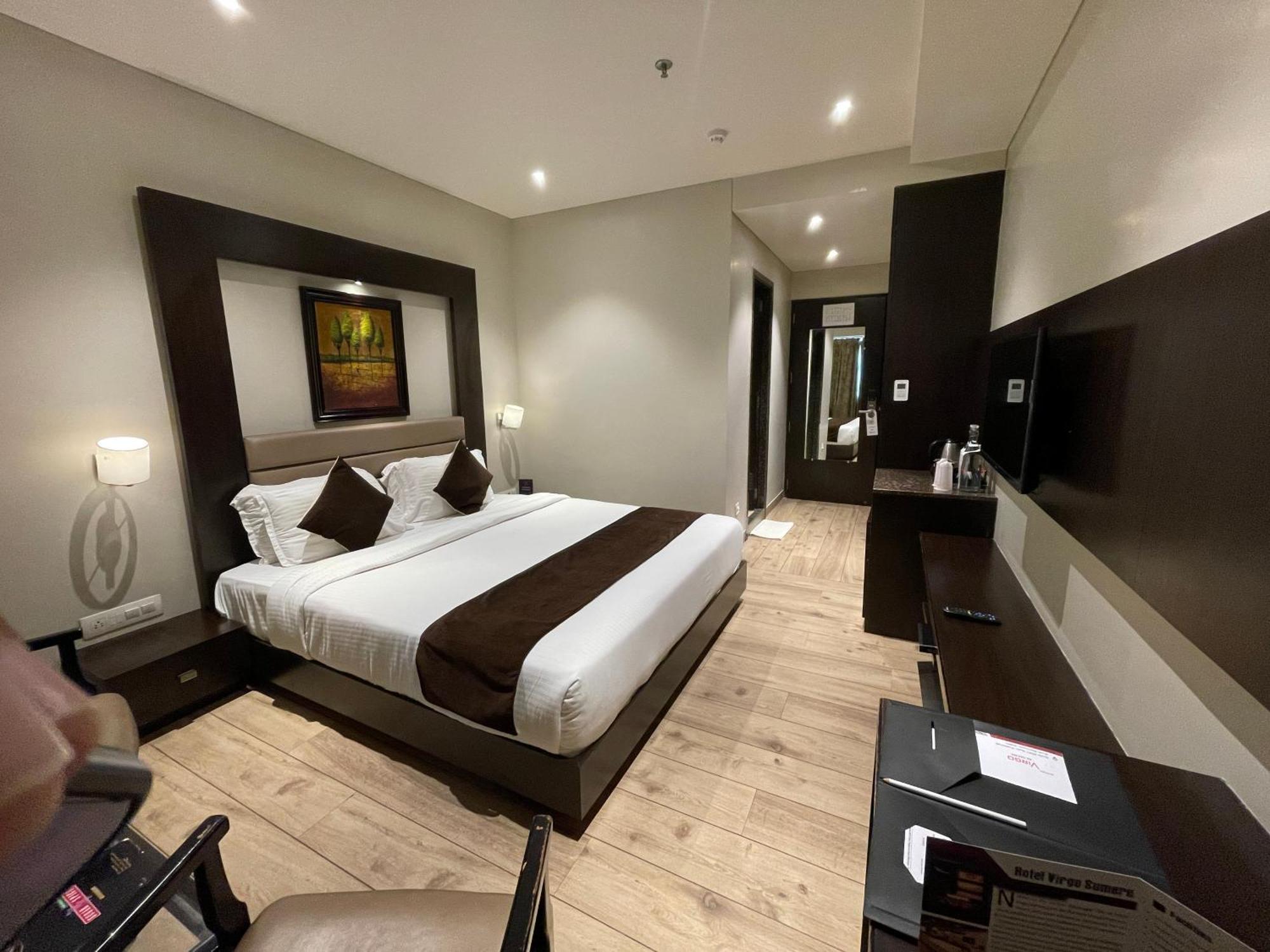 Hotel Virgo Sumeru Bhavnagar Bagian luar foto