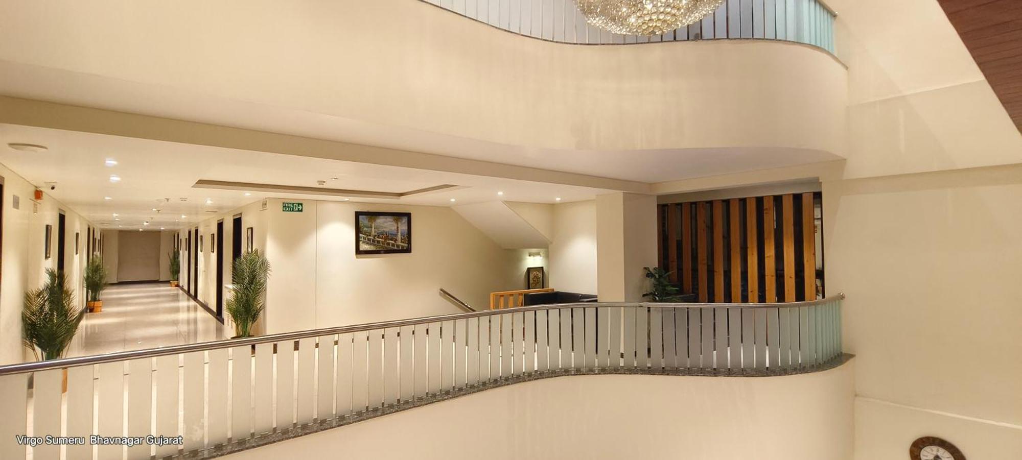 Hotel Virgo Sumeru Bhavnagar Bagian luar foto