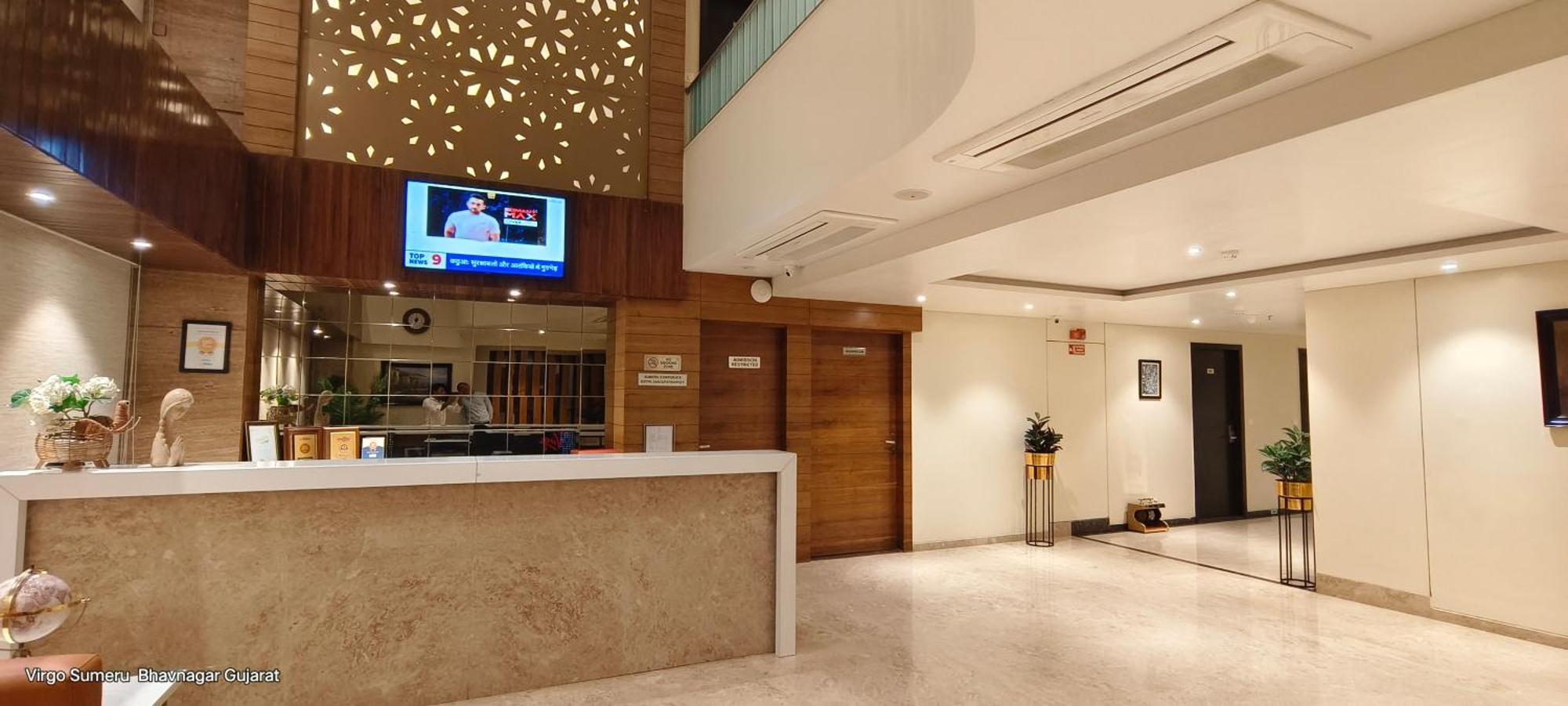 Hotel Virgo Sumeru Bhavnagar Bagian luar foto
